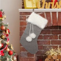 Chaussette de Noël en tricot avec boules à pompons, décoration de bas de Noël rustique personnalisée en tricot pour la décoration de la saison des