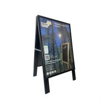 Interface Plv - Chevalet stop trottoir bois noir avec porte affiche alu format A1 - Dimensions 106 x 62 cm
