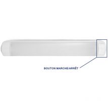 COMPACTO S19 SDB IP44 – Lichtleiste mit Schalter und Steckdose – 100314 – 30cm, 800lm, IP44, Warmweiß, 5cm