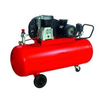 Compressori 380V 2 Cil-Cinghia 3Hp Lt. 200
