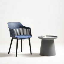 Kosmi - Conjunto de 4 sillas modernas en resina azul y patas de diseño negras