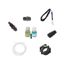 Corredo per Epool Ph con sonda di livello – 2 soluzioni per calibrazione pH – 1 sonda pH con cavo 6 metri – 2 prese a staffa 50x1/2 – 1 valvola di 