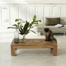 Couchtisch aus recyceltem Teakholz