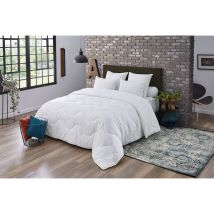 Couette blanche 240 x 260 cm 2 personnes 'Fabrication en Europe'