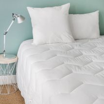 Couette naturelle bambou 50% viscose de bambou Tempéré (mi-saison) 200x200 cm