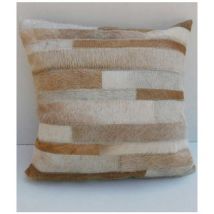 Coussin fait main en peau de vache 45x45 beige natal