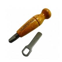 No. 145 Sewing Awl Haft - C.s.osborne