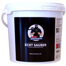 Echter Werkzeugfan Feuchte Polytex Reinigungstücher 'echt sauber' im Eimer