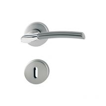 Ensemble Bergen sur rosace clé l Hoppe F49/F9 laiton chromé/aluminium aspect inox - 2811827