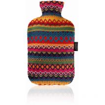 Wärmflasche Peru – 100% thermoplastisches Material – Bezug 95% Polyester / 5% Elasthan – 6,3 cm hoch – 20 cm breit – 34 cm lang – Farbe bunt