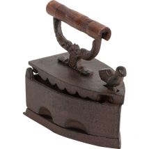Fer fabriqué en fonte finition rouille patinée