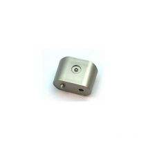 Cache poignee fixation interne frigo Beko 4884090500