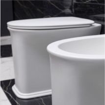 Flaminia - Coprivaso slim in termoindurente con discesa rallentata - madre Colore:: Nero Lucido