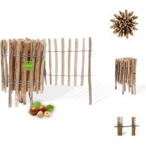 Floranica - Staketenzaun aus Haselnuss mit Pfosten 50 cm hoch x lfm Lattenabstand 8-10 Kastanie Gartenzaun mit Holzpfosten Beeteinfassung Steckzaun