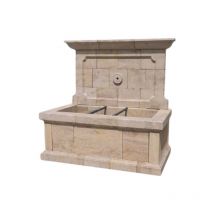 Fontaine de village en pierre Bonnieux - Finition Vieilli - 120 x 70 x 165 - Lanvignes Doré-Jaune Comptoir Des Pierres