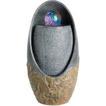 Fontana da giardino in poliresina con pompa e LED multicolore – 29,8cm lunghezza, 30,8cm larghezza, 59cm altezza