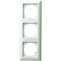 3-fach Rahmen / Schalterblende für den Innenbereich aus Kunststoff, in Cremeweiß