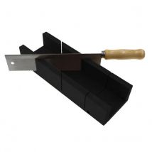 Gehrungskasten aus pvc mit Rückensäge.