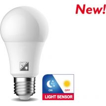 Lampadina Led E27 A60 a bulbo 11W Bianco neutro 4000K con sensore crepuscolare Novaline