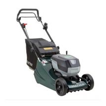 Hayter - Harrier 41 vs sp Cordless 16 Roller Lawnmower 377A