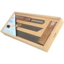 Kit de menuisier dans une boîte en bois