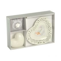 Webmarketpoint - Kerze mit Herzuntertasse Jupiter Nieswurz Blumen cm26x17h4,5 - 15 Stunden