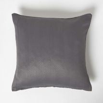 Housse de coussin à motif chevrons Gris foncé, 45 x 45 cm - Homescapes
