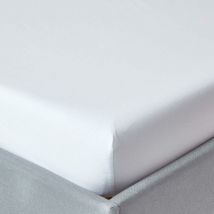 HOMESCAPES White Egyptian Cotton Deep Fitted Sheet 200 Thread Count, Single - White