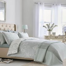 Laura Ashley - Housse de couette Josette Duckegg 200 x 200cm Bleu grisé pastel