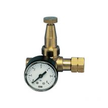 Regolatore di pressione propano mini con manometro 0,5-4bar 6 kg / hW 21,8x1 / 14 pollici lh