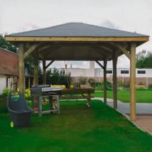 Kiosque de jardin 21,8 m², Toiture Shingle rouge, Ancrage Aucun