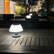 Lámpara de mesa solar, lámpara de mesa inalámbrica para exteriores, batería recargable, ajustable a 4500 k, resistente al agua IP44, lámpara solar