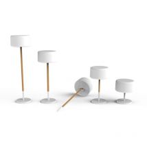 Chloe plant. Lampadaire sans fil pour l'intérieur et l'extérieur. Chargement solaire et par batterie. Lumière led rvb. Fabriqué en Espagne