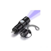 Lampe Torche UV, Torche UV USB Rechargeable avec Lumière Noire 395nm Lampe de Poche UV Zoomable & 4 Modes Lumière Détecteur d'urine pour Animaux de