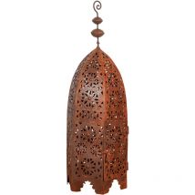 Lanterne en fer forgé avec perforation