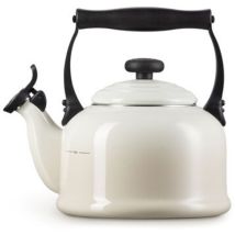 Le Creuset Bollitore Tradizione Da 2,1 Litri In Colore Meringa