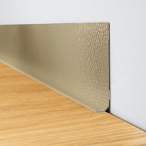 Lot de 25 Plinthes pvc Or - 99deco - H8 x L200 cm Profondeur 14 mm