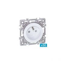 Lot de 50 prises 2P+T blanches Square (60269)