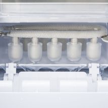 Hkoenig - Máquina silenciosa para Hacer Hielo, 120 w, Capacidad 12 kg, Entre 10 y 13 Minutos, 2 Tamaños de Cubitos, Gris, Acero Inoxidable. KB20