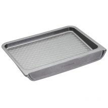 Smart Stack Non-Stick 40.5cm x 31cm Baking Tray - Masterclass
