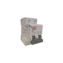 Merlin Gerin - 20544 Disjoncteur modulaire multi9 2P 6A courbe c