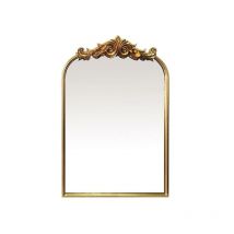 Miroir orné avec fronton doré 60x90cm