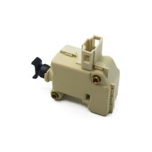 Moteur centralisation de coffre New Beetle Jetta Bora Golf iv Passat Polo Touareg 1C0827425