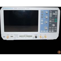 Rohde & Schwarz Rtb2 K 102 Digital Oszilloskop Messgerät 100 M Hz 2 Kanal B-Ware
