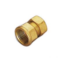 Raccordo femmina a compressione con tenuta o-ring 3/4''x16mm