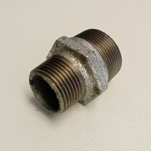 Niples ridotto esagonale maschio in ghisa zincata - m 1/2 m 3/8