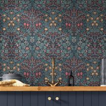 William Morris At Home - Papier peint intissé William Morris Blackthorn Navy 1005 x 52cm Bleu