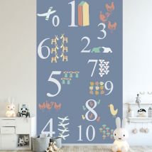 Papier peint intissé pour chambre d'enfant, 250 cm X 150 cm, motifs de chiffres et animaux multicolores sur fond bleu.