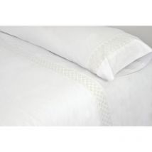 Enveloppe de couette duvet cover Pierre Cardin elisa white bed de 135 2 pcs.
