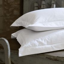 Linnea - Parure de lit satin de coton concerto Taie 50x70 cm a rayures 280x240 cm